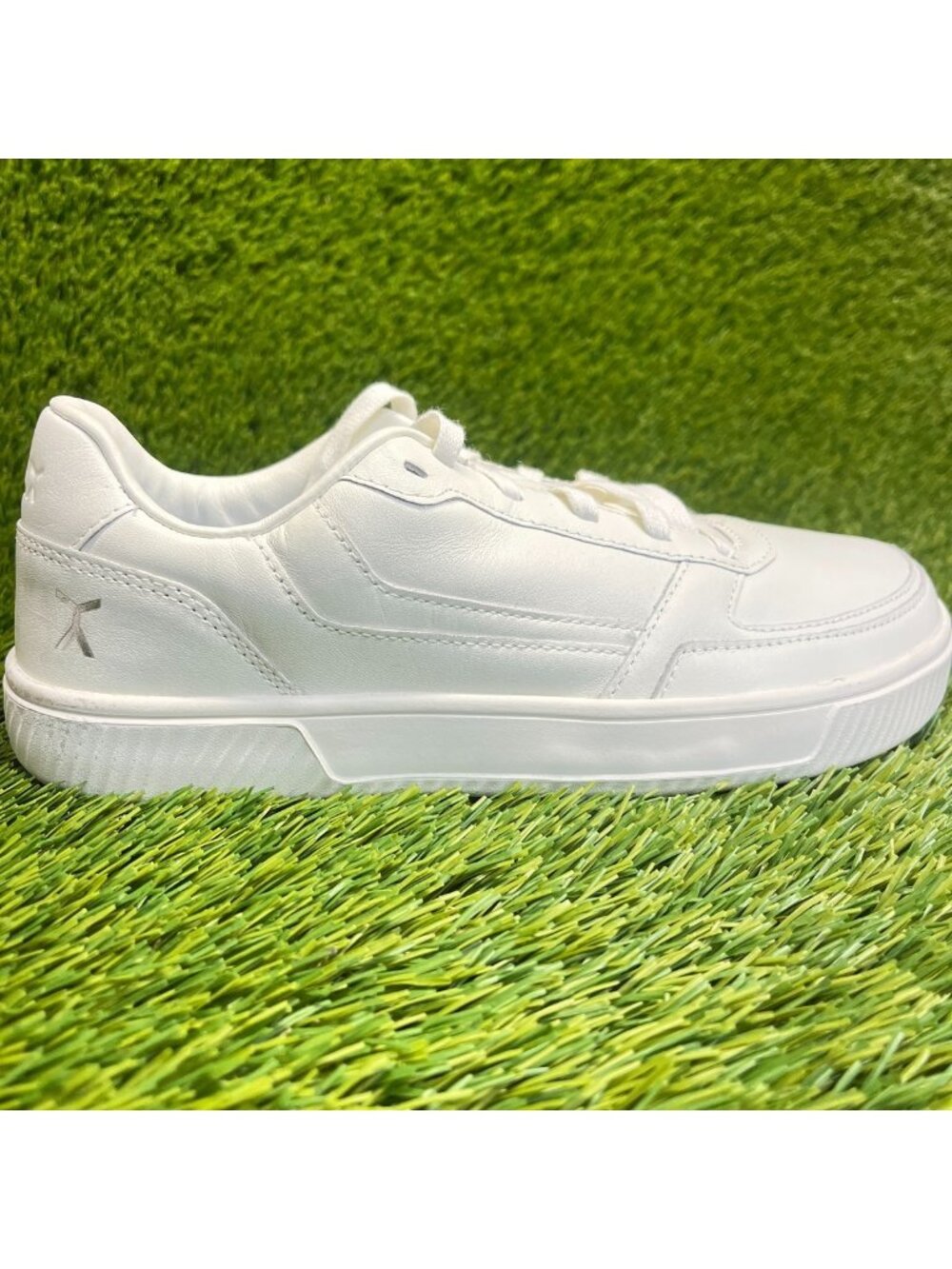 Flux Footwear Adapt Leather Trainer White Womens Size 9 Athletic Shoes Sneakers